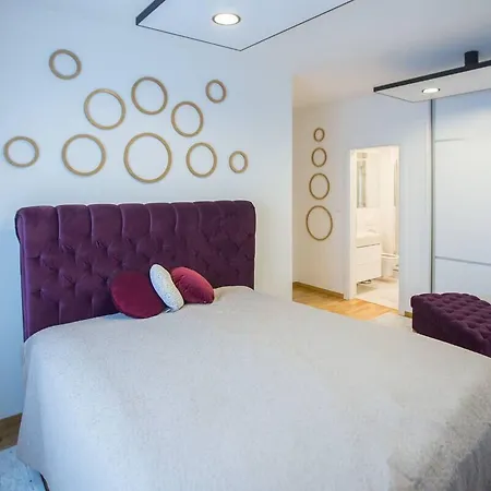 Apartman Bellezza * 图兹拉